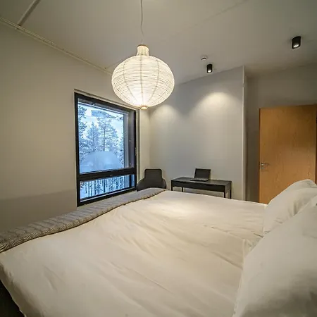 Slopeside Bliss Center By Aavalevi *