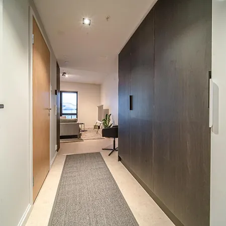 Slopeside Bliss Center By Aavalevi Levi